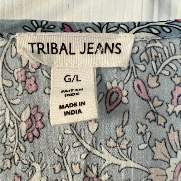 4/$20 Tribal Floral Blouse - Pink and Blue - Picture 2 of 5